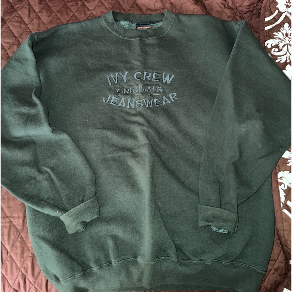 Ivy Crew crew neck sweatshirt